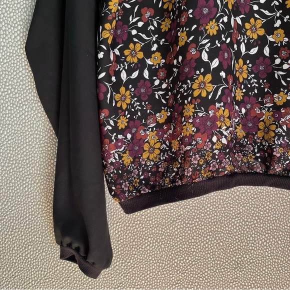 XL Maurice’s Floral Zipper Jacket - Picture 6 of 8